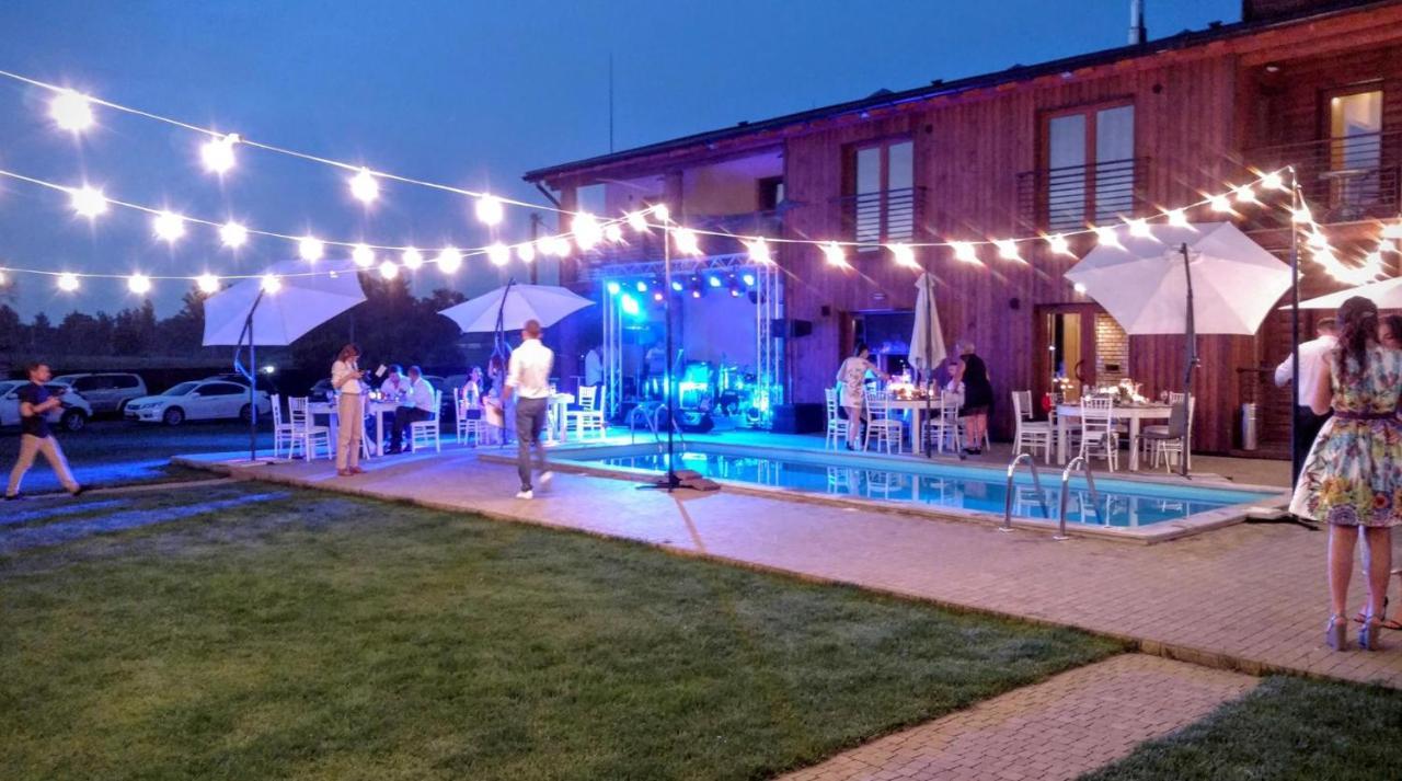 Eden Resort Yasnogorodka  Экстерьер фото